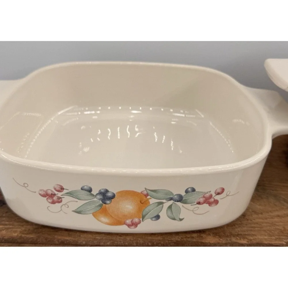 Corning Ware Beige Fruit Garland 4pc Set A-1-B + 2 A-1 1/2-B + Pyrex Lid VTG